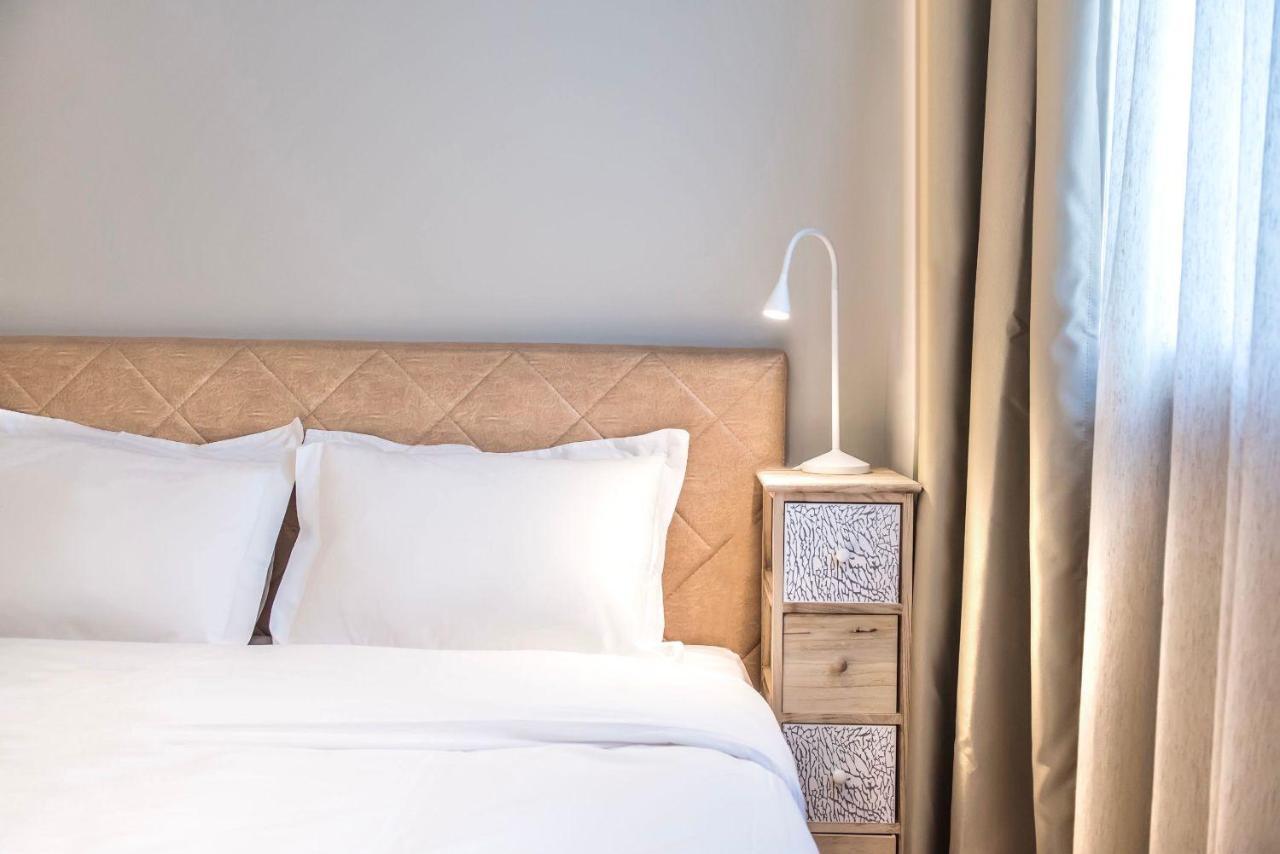 #Aura Studios & Suites V9-10 Salonicco Esterno foto