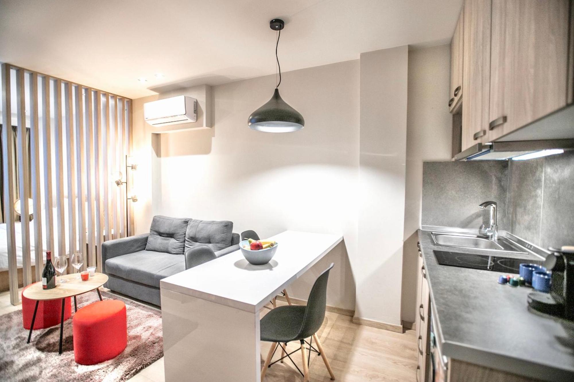 #Aura Studios & Suites V9-10 Salonicco Esterno foto